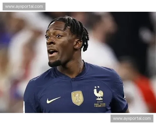 迪萨西转会谈判优先考虑米兰，切尔西后卫面临选择